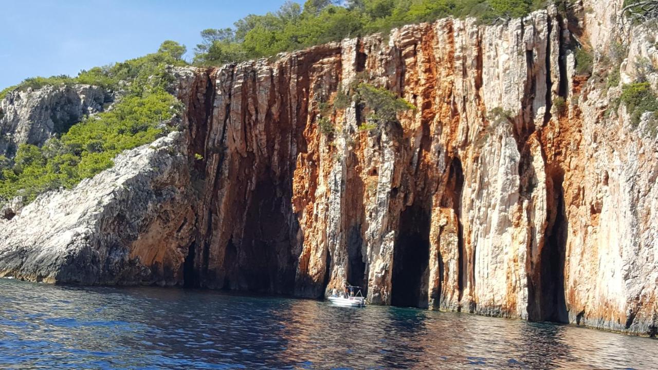 Jagoda Apartament Sveta Nedelja (Hvar)